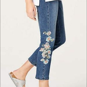 Like new J. Jill embroidered jeans. 10 tall